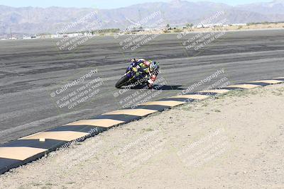 media/Nov-30-2025-TrackXperience (Sun) [[c0061d280f]]/3-Level 1/Session 2 (Bowl)/